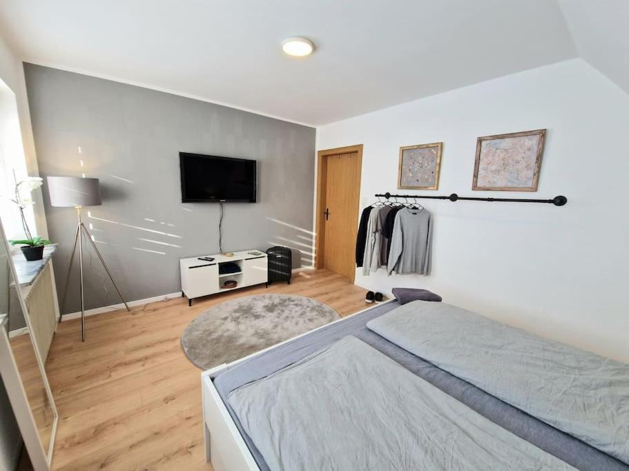 Gemuetliche Wohnung Direkt Am Kuestenkanal! Wardenburg المظهر الخارجي الصورة