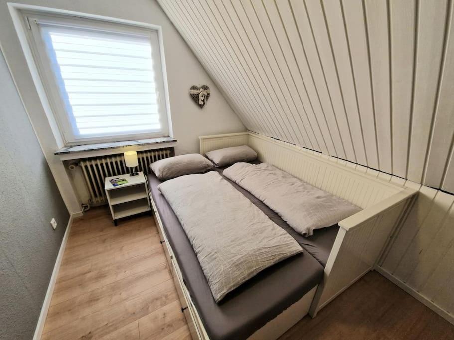 Gemuetliche Wohnung Direkt Am Kuestenkanal! Wardenburg المظهر الخارجي الصورة